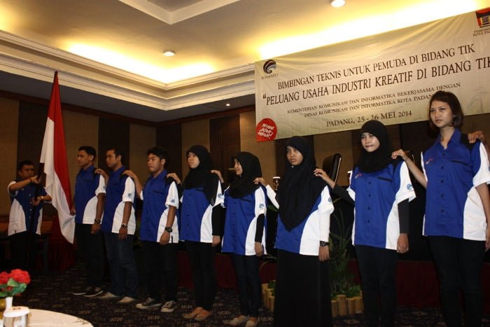 Pelantikan Relawan TIK Kota Padang