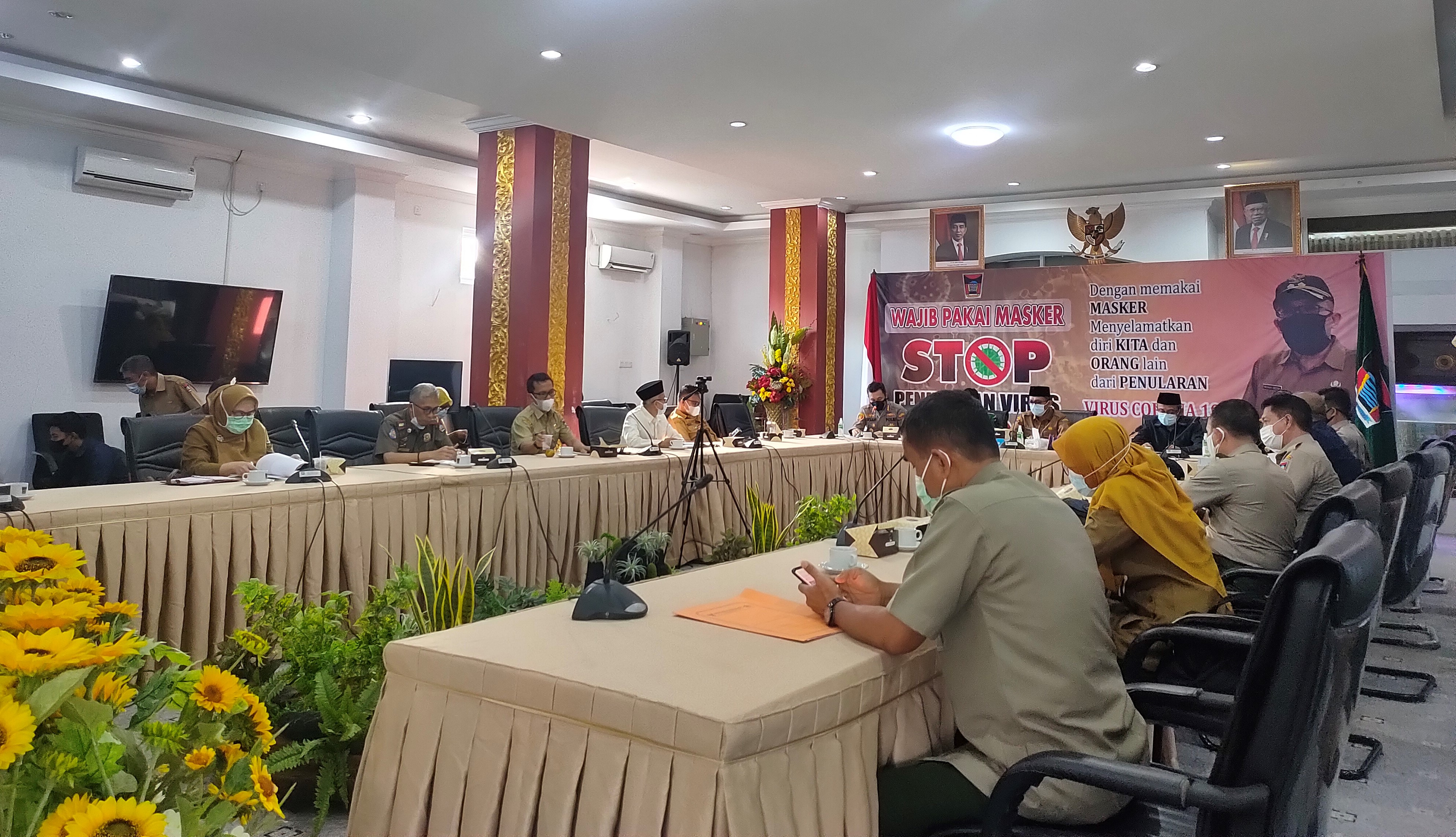Pemerintah Kota Padang, Sumatera Barat terhitung mulai besok(08) sampai 20 Juli 2021 mulai jalankan Pemberlakuan Pembatasan Kegiatan Masyarakat (PPKM) mikro(Foto:hms))