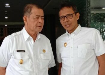 Irwan Prayitno dan Almarhum Nasrul Abit(ist)