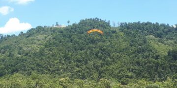 PON XX Papua 2021 – Atlet Paralayang Putri Sumbar Memimpin, Tim Putra Posisi Ketiga