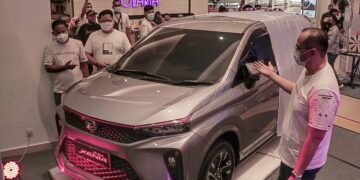 Peluncuran All New Xenia di Sumbar, Teguh Putra Jadi Pembeli Pertama