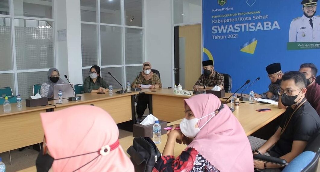 Delapan Pasar Rakyat Terima Sertifikat SNI, Salah Satunya Pasar Padang Panjang