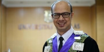 Masuk Mall Wajib Tunjukkan Sertifikat Vaksin, Ini Kata Epidemiolog Unand