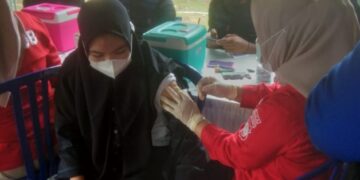 Akhir Pekan, Lebih dari 8.000 Warga Divaksin di Polda Sumbar