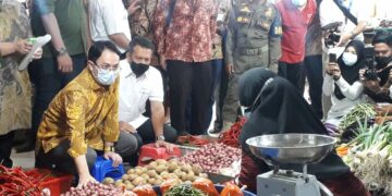 Wakil Menteri Perdagangan Tinjau Pasar Pusat Padang Panjang