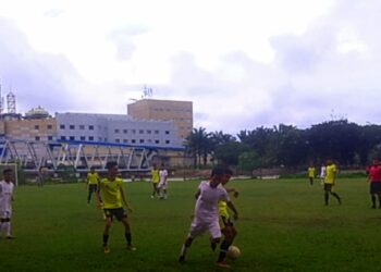 Sepakbola Porkota Padang: Gol Rajhes Mulia Bawa Pauh ke Semi Final Jumpa Koto Tangah