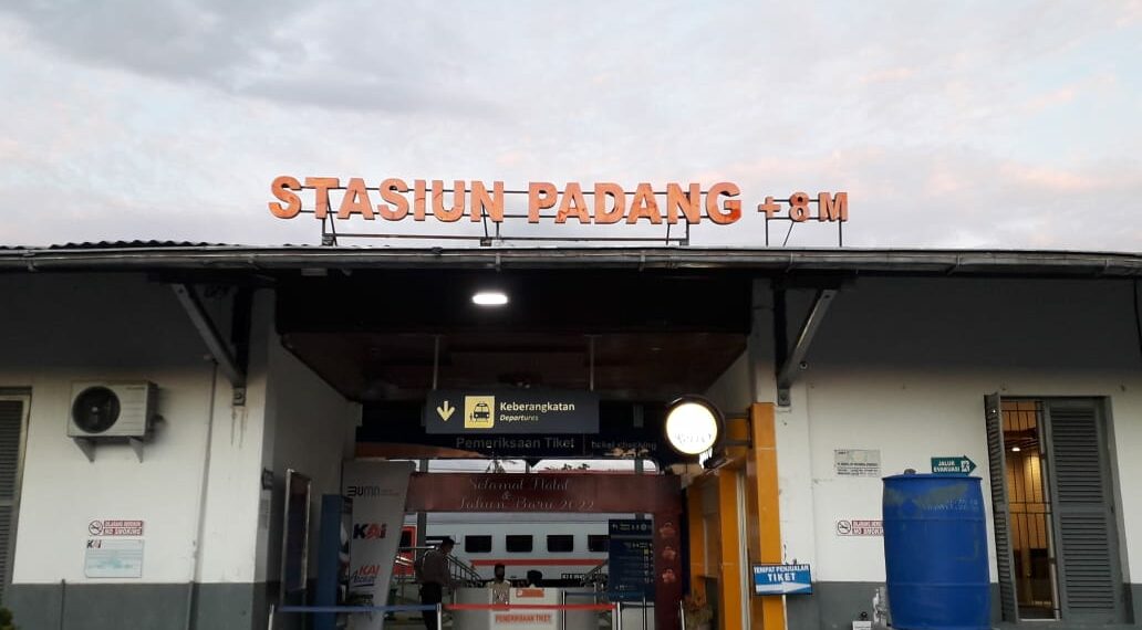 Dikurangi Selama Pandemi, Keberangkatan KA Minangkabau Ekspres Kembali Normal