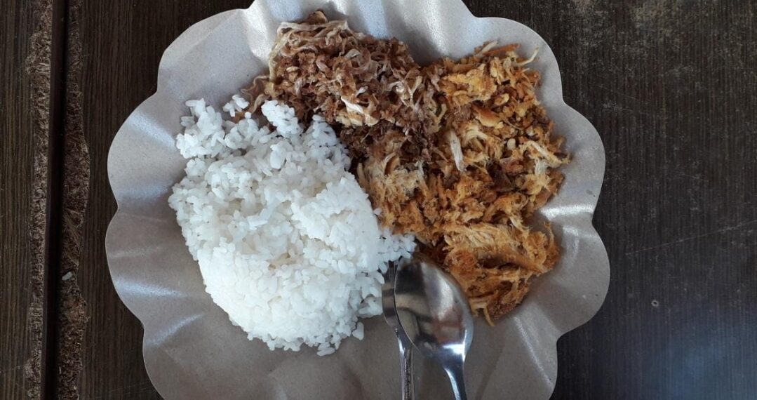 Ayam Takapik, Rekomendasi Makan Siang Enak di Sekitar Kampus Unand