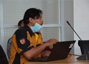 Keren… Siswa SMPN 6 akan Mendigitalkan Koleksi PDIKM Padang Panjang