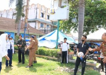 Wako Pariaman Dukung Penuh Pemanfaatan Lapangan Merdeka Untuk Kegiatan Olahraga Pelajar