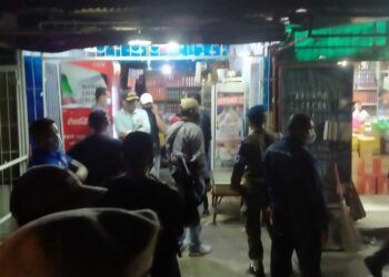 Tak Berizin, Ratusan Minuman Beralkohol Disita Satpol PP Padang