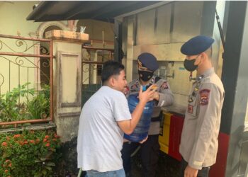 Punya Mobil  Air Siap Minum dan Mobil Dapur, Brimob Polda Sumbar Layani Warga Terdampak Bencana Gempa