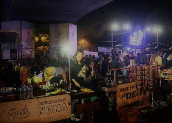 Ciptakan Ketertiban dan Keindahan, Dinas Pariwisata Padang Resmikan Destinasi Baru Wisata Kuliner Jembatan Siti Nurbaya