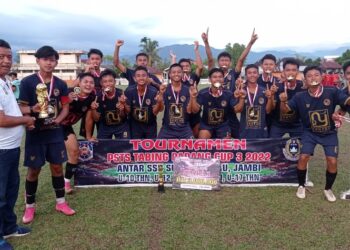 Memungkasi Rangkaian Turnamen 4 Kelompok Usia PSTS Tabing Cup III/2022, Gasliko 50 Kota Angkat Trophy Juara KU-17
