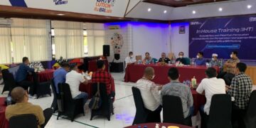 In House Training, BRI RO Padang Hadirkan Pimpinan Media di Sesi Diskusi