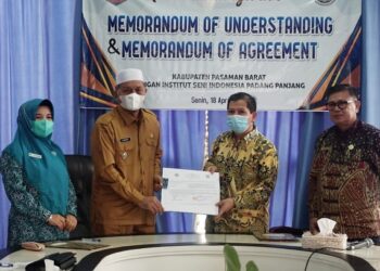 Pemkab Pasbar Jalin Kerjasama Pendidikan dengan ISI Padang Panjang