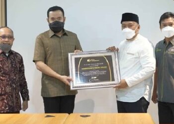 Lindungi Pekerja dengan Jaminan Sosial, BPJS Ketenagakerjaan Berikan Penghargaan Untuk Wako Fadly Amran