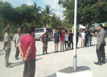 Beri Efek Jera, Pelaku Balap Liar di Sijunjung ‘Diupacarakan’ di Depan Orang Tua