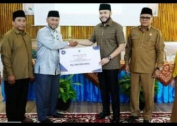 Pontren Thawalib Gunung Juga Terima Dana Hibah Rp300 Juta dari Pemko Padang Panjang