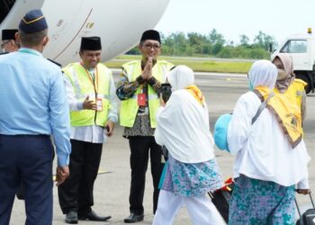 389 orang CJH Asal Padang Terbang ke Tanah Suci, Wako Hendri Septa Doakan Menjadi Haji yang Mabrur