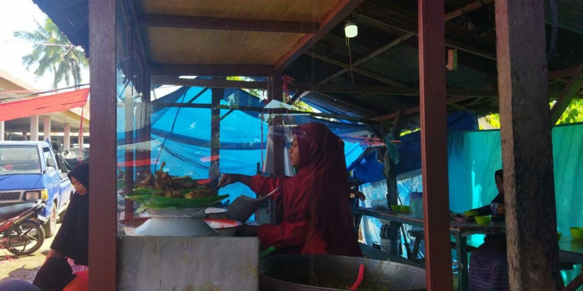 Penjual Nasi Ampera Mengeluh Harga Bahan Pokok Naik