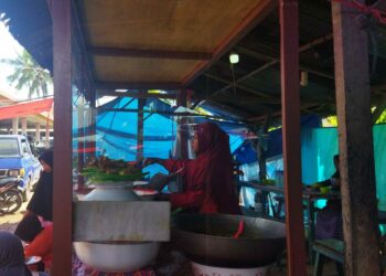 Penjual Nasi Ampera Mengeluh Harga Bahan Pokok Naik