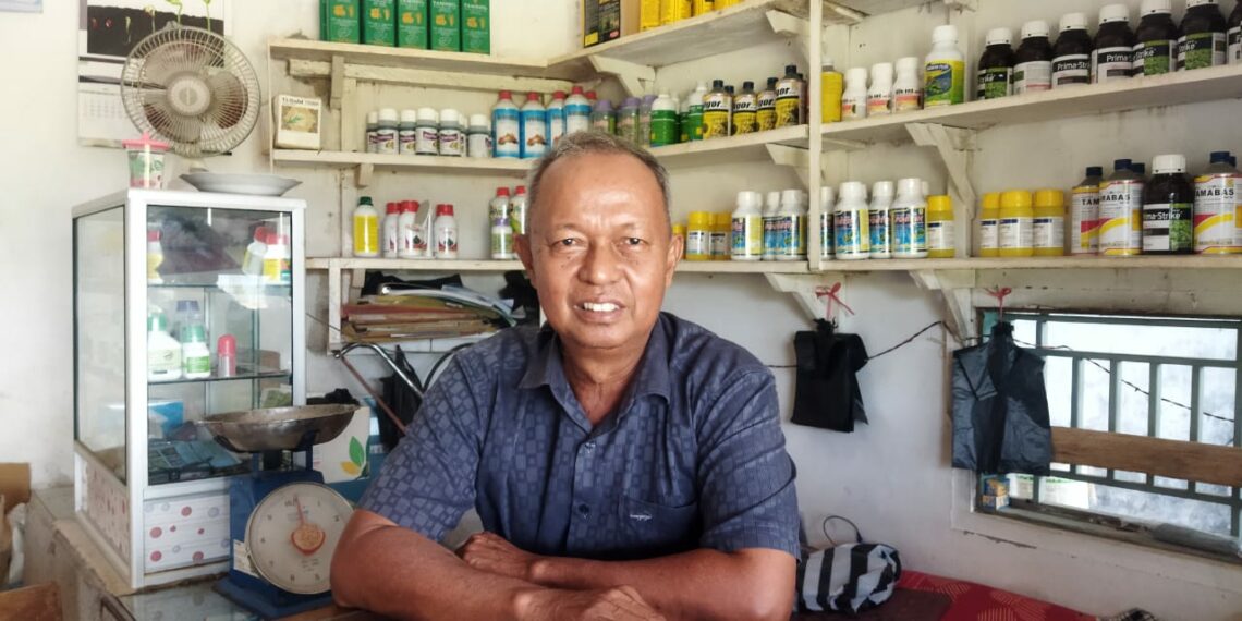 Sosok Suryatman, Penjual Pupuk di Kabupaten Solok, Bantu Beri Pupuk ke Petani, Bayar Setelah Panen