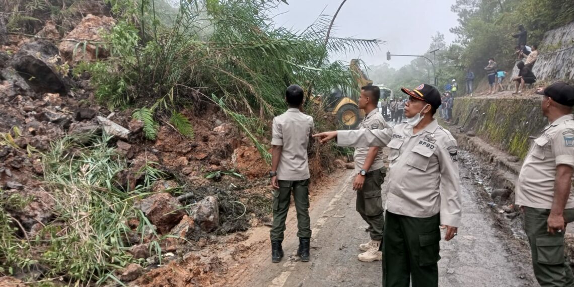 Ini Penyebab Terjadinya Longsor di Sitinjau Lauik, Dinding Tebing Mengalami Kerapuhan