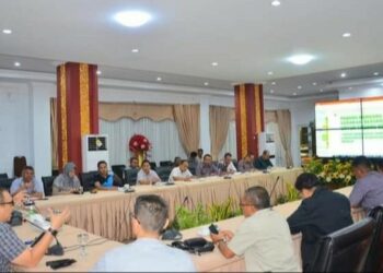 Pencanangan Padang Bergoro Untuk Wujudkan Ibu Kota Sumatera Barat Yang Bersih