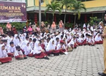 Tahun Ajaran Baru Siswa SD dan SMP di Kota Padang Diawali Sumarak Juz Amma