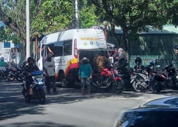 Samsat Keliling Dinilai Mudahkan Warga Kota Padang dalam Mengurus Pajak