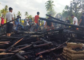 Kebakaran Hanguskan Sebuah Rumah Warga di Muaro Pingai Kabupaten Solok