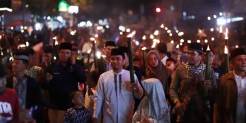 Pawai 1.000 Obor Meriahkan Tahun Baru Islam di Kota Solok