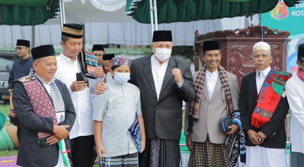 Muncul Akun Palsu Atas Nama Wako Solok, Warga Diminta Hati-hati