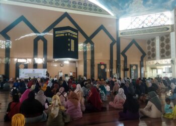 Baznas Kota Solok Serahkan Bantuan Pendidikan Rp 162 Juta Kepada 405 Kartu Keluarga