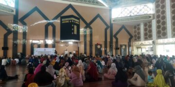 Baznas Kota Solok Serahkan Bantuan Pendidikan Rp 162 Juta Kepada 405 Kartu Keluarga