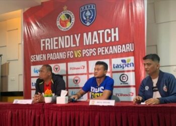 Perdana Main di Liga 2, kiper PSPS Riau Dian Agus tidak tahu menahu kekuatan Semen Padang FC, yang jelas 11 vs 11