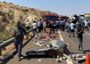 Dua Kecelakaan Bus pada Hari yang Sama di Turki menyebabkan 32 tewas dan 51 terluka