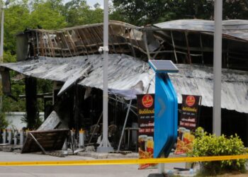 Serangan Bom dan Pembakaran Guncang Thailand Selatan