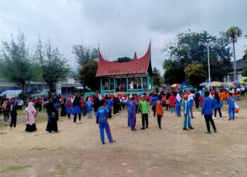 Gelorakan Semangat Kemerdekaan Warga di Kecamatan X Koto Singkarak, Berbagai Lomba Digelar