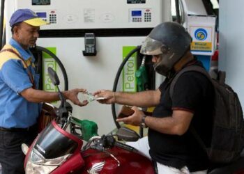 Warga Bangladesh Protes Kenaikan Bahan Bakar Capai 50 Persen Lebih