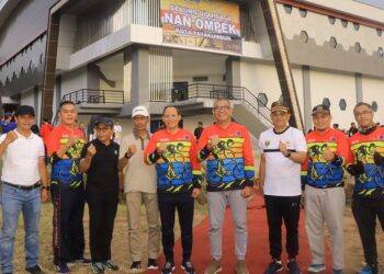 Berdasarkan falsafah adat Minangkabau, Gelanggang Olah Raga di Kota Payakumbuh resmi dinamakan GOR Nan Ompek