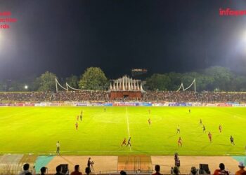Gol Rosad Setiawan bawa Semen Padang FC unggul 1-0 di babak pertama atas Persiraja