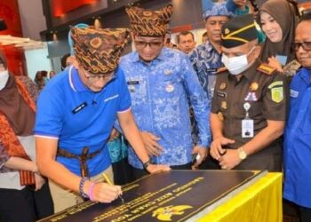 Resmikan Gedung Bagindo Aziz Chan Youth Center, Menparekraf Sandiaga Uno: Tempat Kreatifitas dan Inovasi Anak Muda Kota Padang