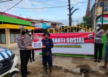 Sambut Hari Lalu Lintas Bhayangkara ke 67, Sat Lantas Polres Solok Kota Bagikan 250 Paket Sembako