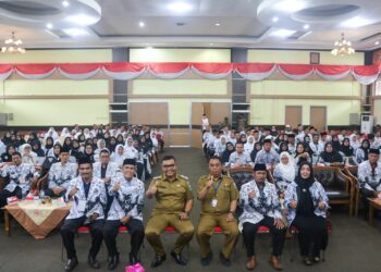 Konferensi Kerja PGRI Kabupaten Solok Diharapkan dapat Tingkatkan Kualitas Pendidikan