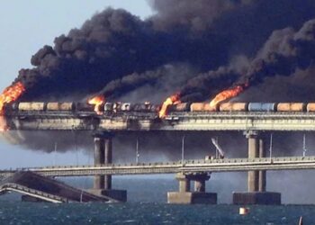 Tangki BBM Meledak di Jembatan Crimea, Tiga Orang Tewas