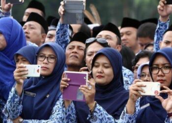 Pemprov Sumbar Instruksikan ASN Viralkan Program Daerah Lewat Medsos