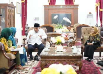 Pendataan Regsosek Dimulai, BPS Sumbar Sambangi Istana Gubernur