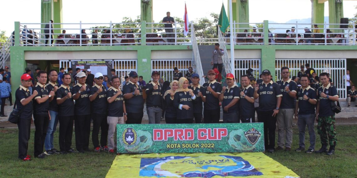 13 Kelurahan Perebutkan Piala Bergilir DPRD Cup Kota Solok 2022